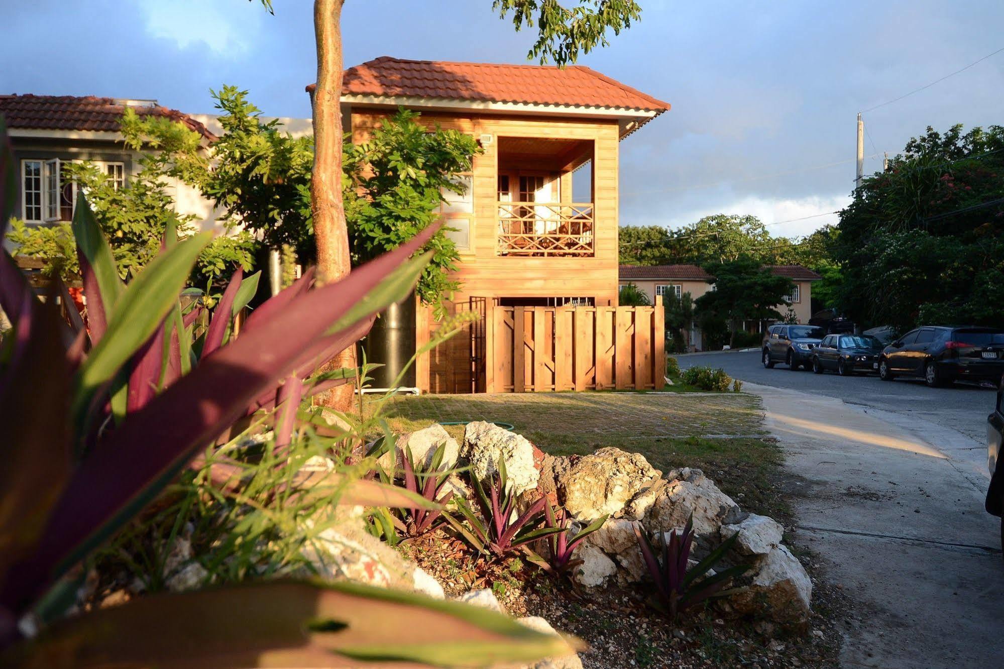 The Cabin At Long Mountain Country Club Kingston Luaran gambar