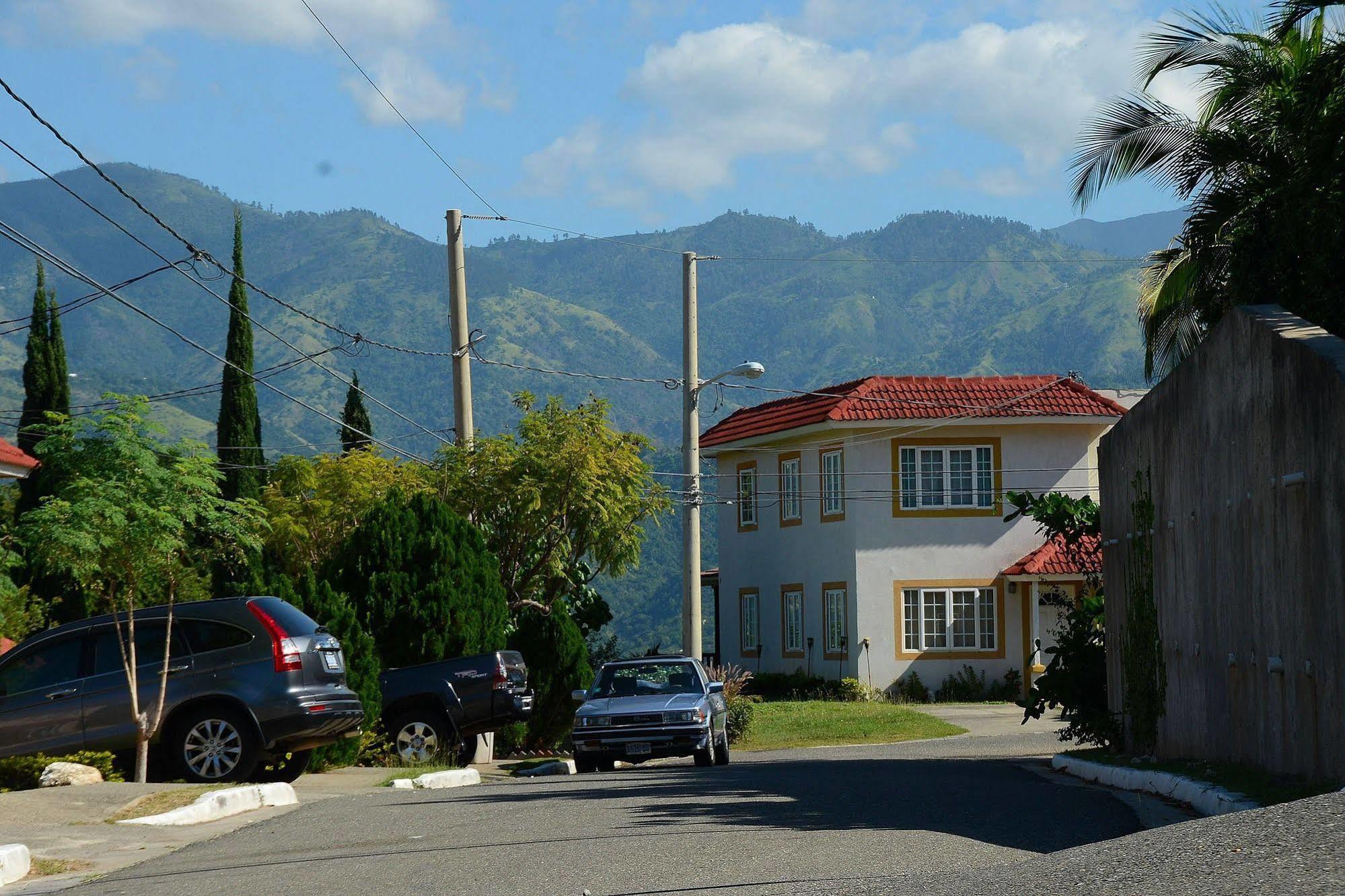 The Cabin At Long Mountain Country Club Kingston Luaran gambar