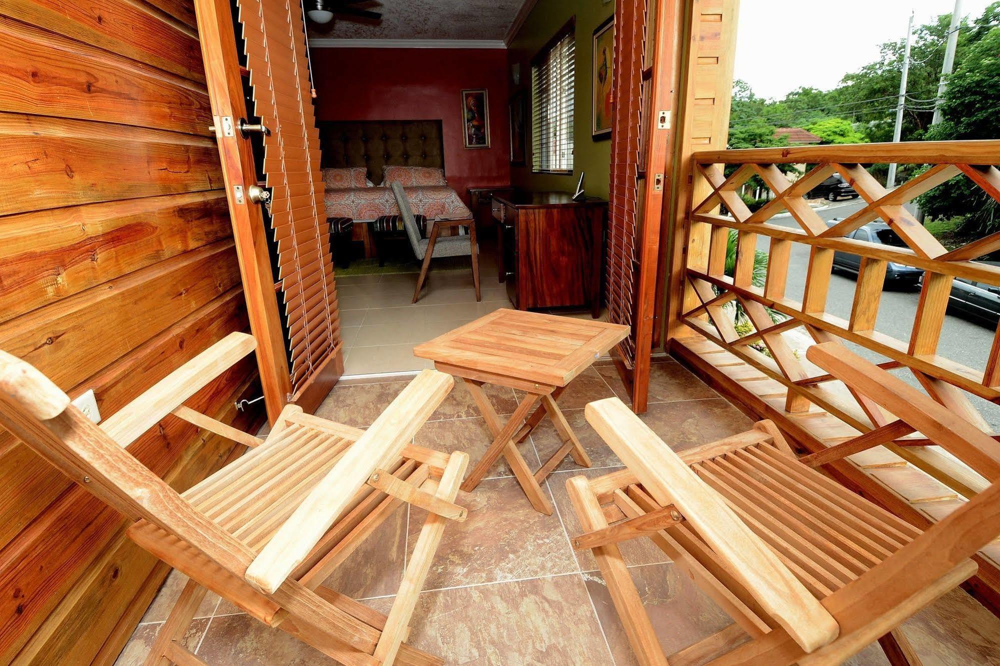 The Cabin At Long Mountain Country Club Kingston Luaran gambar