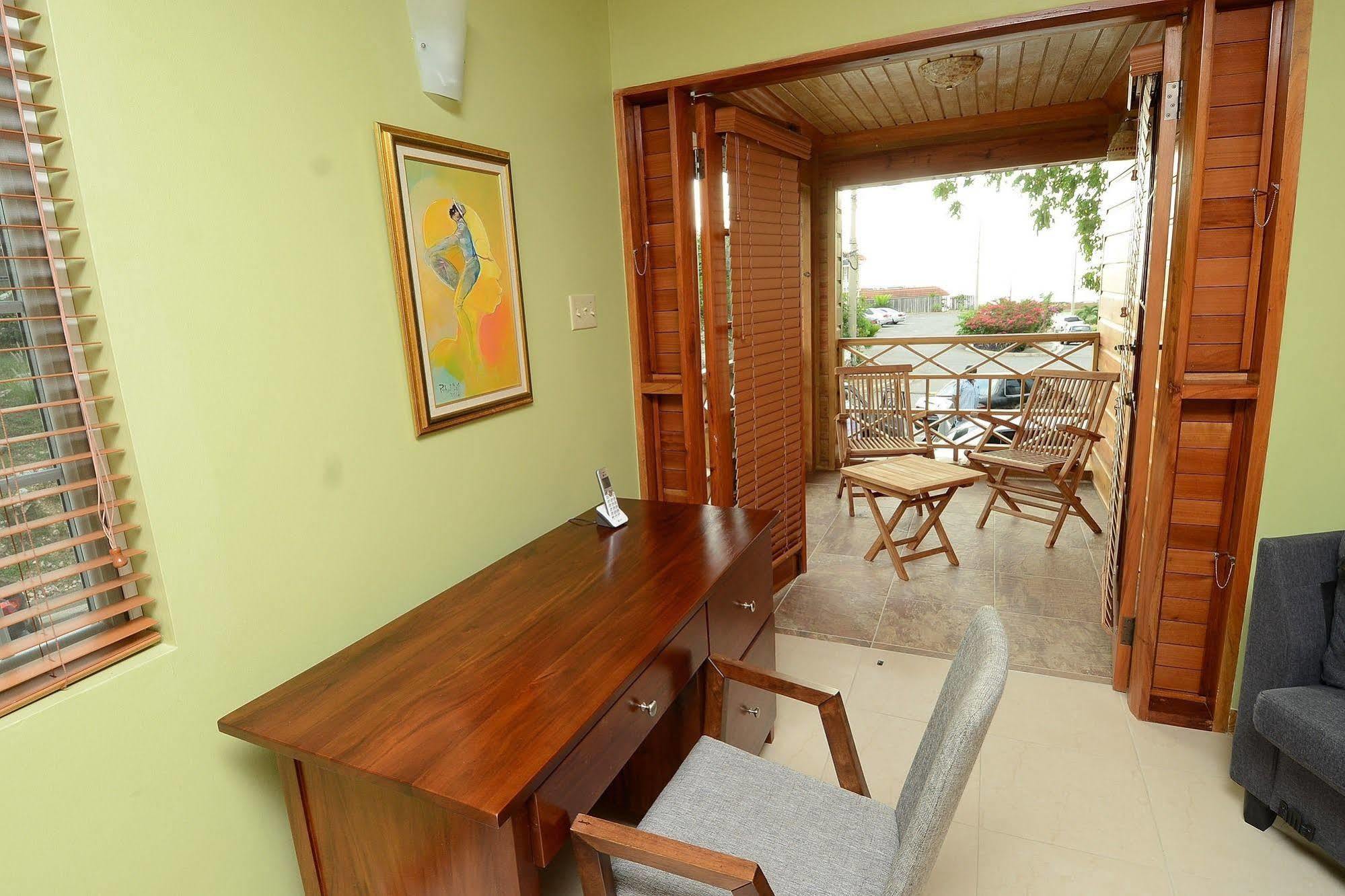 The Cabin At Long Mountain Country Club Kingston Luaran gambar